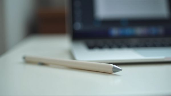 Se servir d'un stylet : guide pratique pour une utilisation optimale